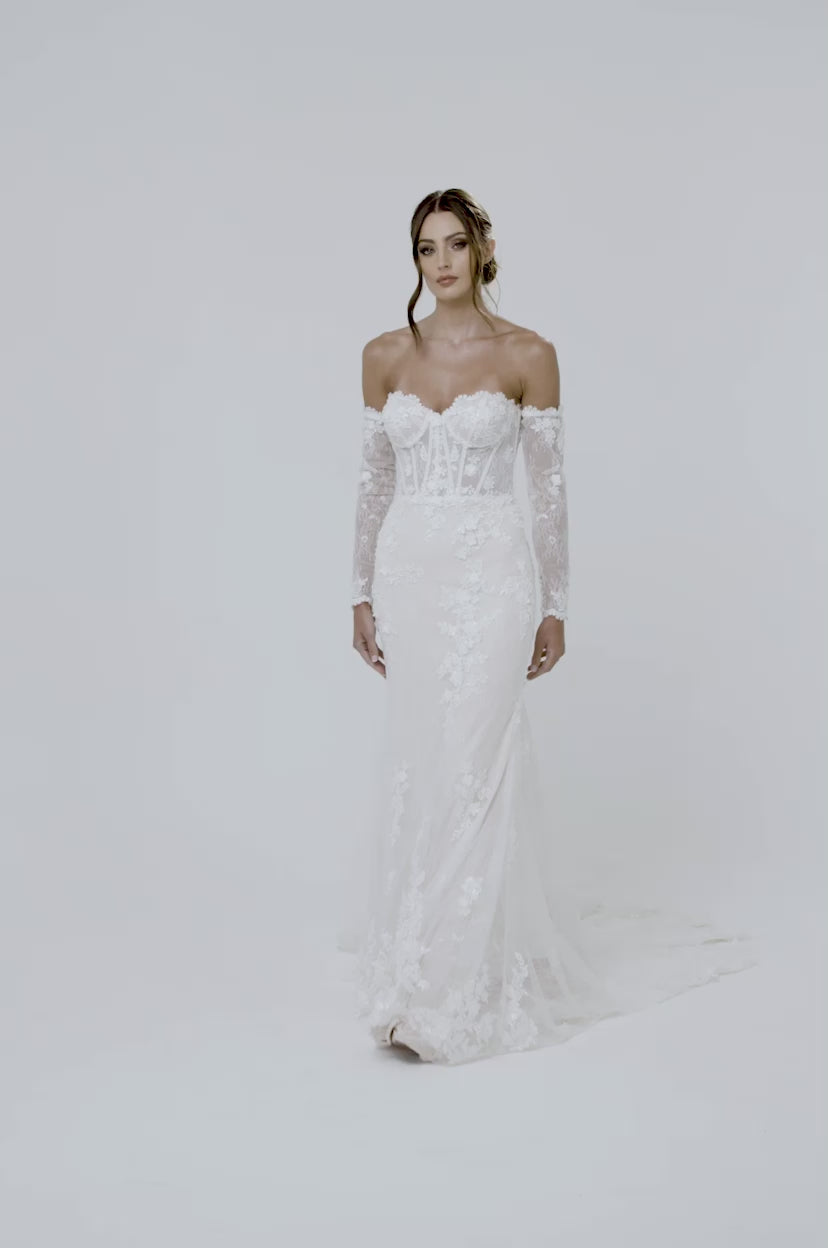 Serene Áme, Lace Bridal Couture - Bethany